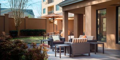 Courtyard By Marriott Dothan