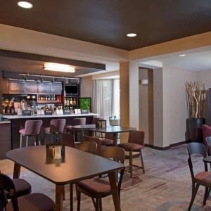 Courtyard By Marriott Dothan