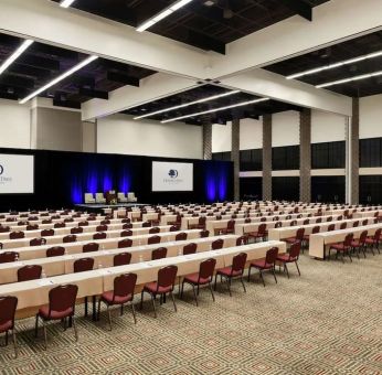 Professional meeting room at DoubleTree Resort By Hilton Paradise Valley - Scottsdale.