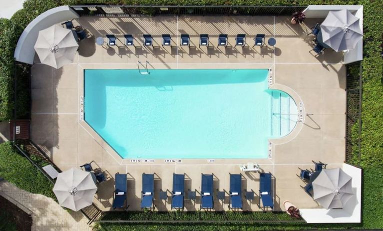 Stunning outdoor pool at Hampton Inn Dallas-Irving-Las Colinas.