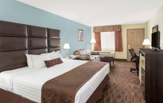 Baymont Inn & Suites, Helen