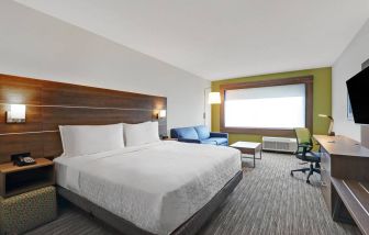 Holiday Inn Express Kingston West, Kingston