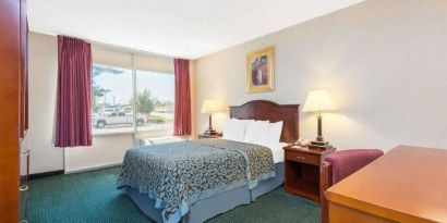 Blue Way Inn & Suites Wichita East