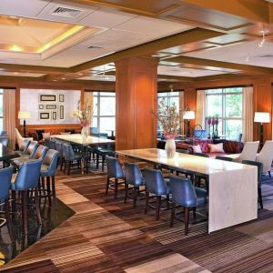 Bar, lounge, and coworking space at Hilton Short Hills.