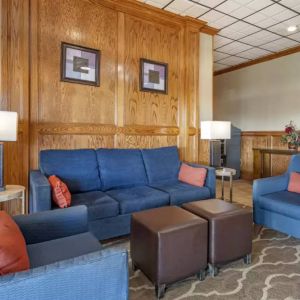 Comfort Inn & Suites Triadelphia