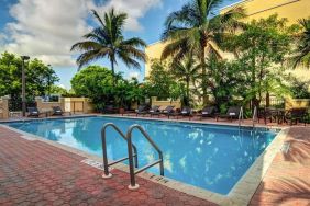 Hyatt Place Fort Lauderdale Cruise Port