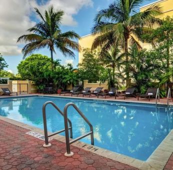 Hyatt Place Fort Lauderdale Cruise Port