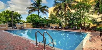 Hyatt Place Fort Lauderdale Cruise Port