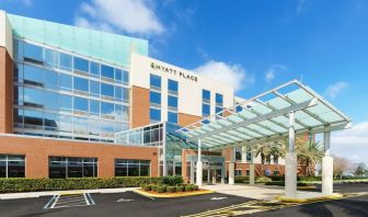 Parking area at Hyatt PLACE Fort Lauderdale Airport - South & Cruise Port.