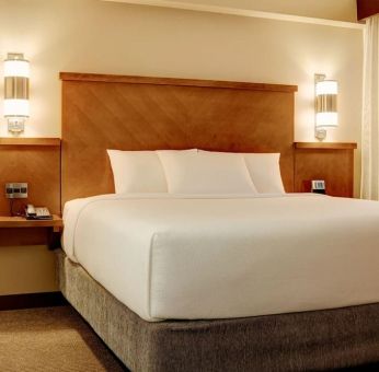 Hyatt Place Chicago, Lombard / Oak Brook