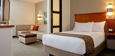 Hyatt Place Chicago, Lombard / Oak Brook