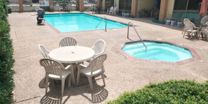 Coratel Inn & Suites By Jasper New Braunfels IH-35 EXT 189