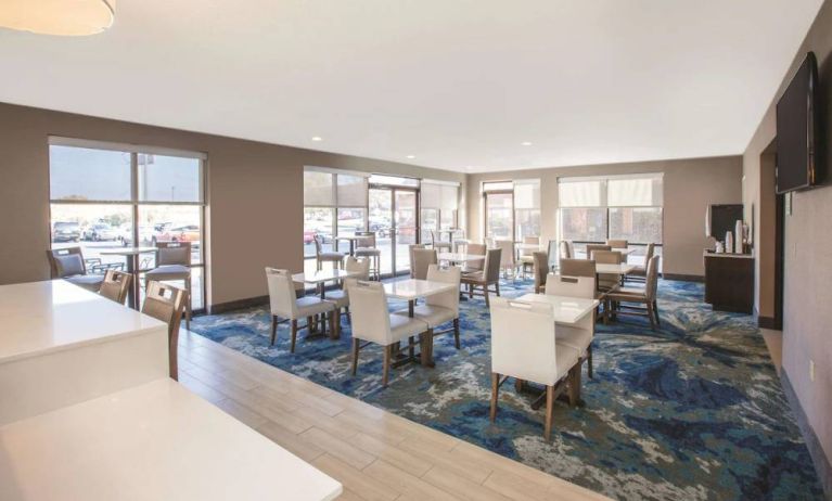 La Quinta Inn & Suites By Wyndham Philadelphia Airport, Essington