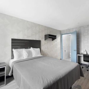 Hotel 365 Bronx