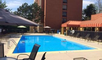 Relaxing outdoor pool at Radisson Hotel Schaumburg.