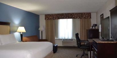 King room with natural light at Radisson Hotel Schaumburg.