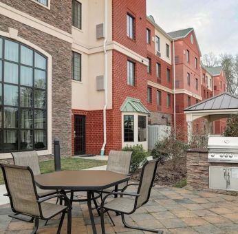 Outdoor terrace and coworking space at Staybridge Suites Washington D.C.- Greenbelt.