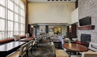 Dining and coworking space at Staybridge Suites Washington D.C.- Greenbelt.