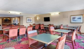 Dining and coworking space at Holiday Inn Express Chicago - Downers Grove.