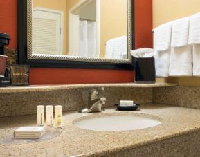 Guest bathroom at Sonesta Select Scottsdale At Mayo Clinic Campus.