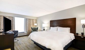 Hampton Inn Chicago/Naperville