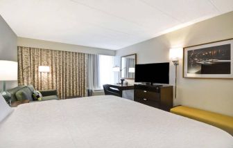 Hampton Inn Chicago/Naperville, Naperville