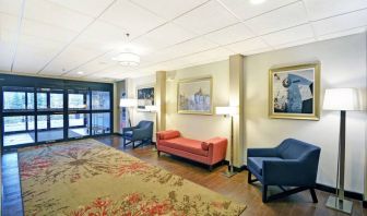 Hampton Inn Chicago/Naperville