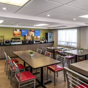 Comfort Inn Truro’s breakfast area has both standard and tall chairs, and a range of culinary options.