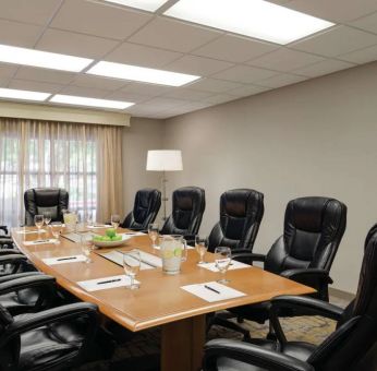 Professional meeting room at Hilton Scottsdale Resort & Villas.