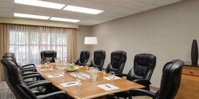 Professional meeting room at Hilton Scottsdale Resort & Villas.