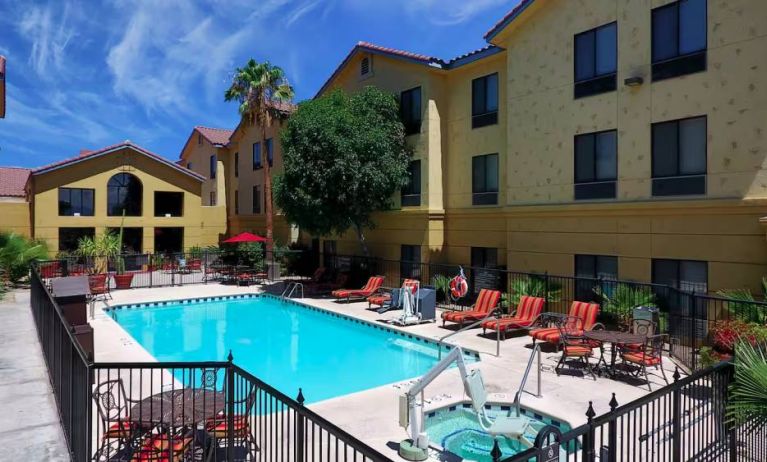 Hampton Inn & Suites Tucson-Mall, Tucson