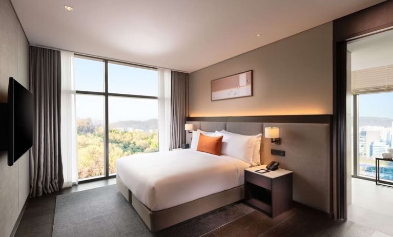 DoubleTree By Hilton Seoul Pangyo Residences, Seoul