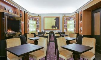 Maison Astor Paris, Curio Collection By Hilton