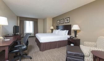 Day rooms equipped with desk and work space ideal for working remotely at Holiday Inn Aurora North- Naperville.