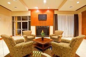 Lounge and coworking space at Holiday Inn Aurora North- Naperville.