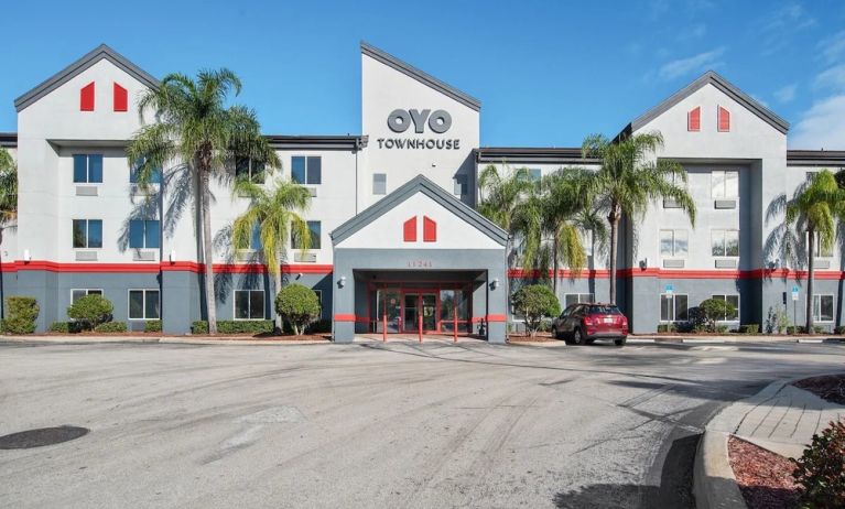 Parking available at OYO Townhouse Orlando West.