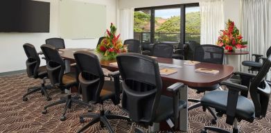 Professional meeting room at Ko'a Kea Resort On Po`ipu Beach.