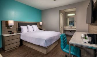 Travelodge LAX By Wyndham