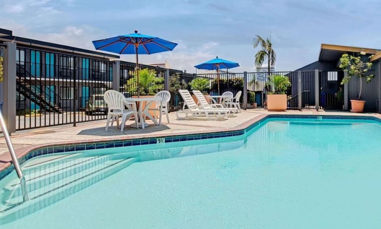 Travelodge LAX By Wyndham, El Segundo