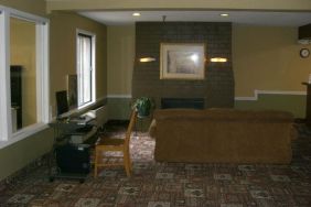 Norwood Inn & Suites - Roseville