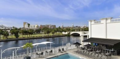 Hotel Tampa Riverwalk