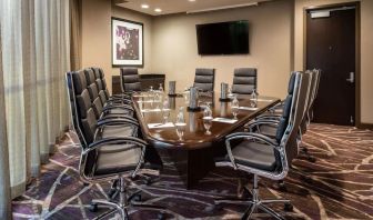 Meeting room at Embassy Suites By Hilton, Crystal City National Airport.