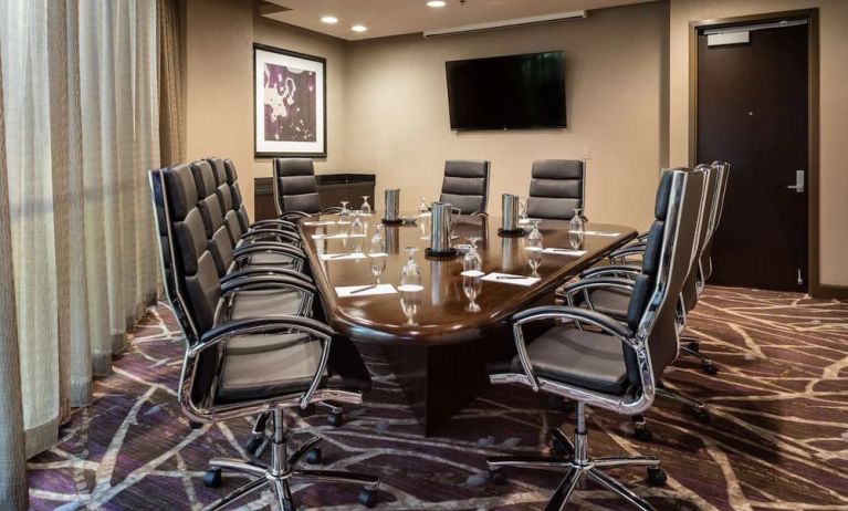 Meeting room at Embassy Suites By Hilton, Crystal City National Airport.