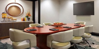 Professional meeting room at The Citizen Hotel, Autograph Collection.