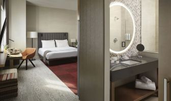 THesis Hotel Miami Coral Gables, Curio Collection By Hilton