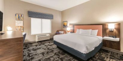 Hampton Inn & Suites Benton Harbor