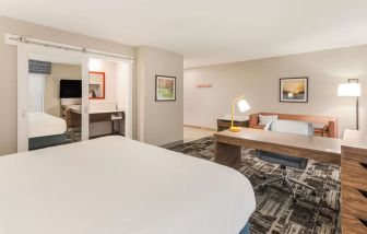 Hampton Inn & Suites Benton Harbor, Benton Harbor