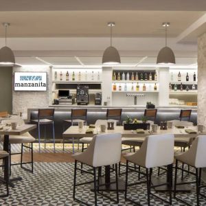 Sonesta Silicon Valley’s on-site restaurant has bar stool and table seating, and serves up Californian fare with Latin-Asian influences.