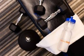 Sonesta Simply Suites Baltimore BWI Airport’s fitness center has free weights and benches for guests who want to stay in shape.