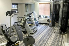 Sonesta Simply Suites Nashville Brentwood’s fitness center provides an array of different exercise machinery for guests.